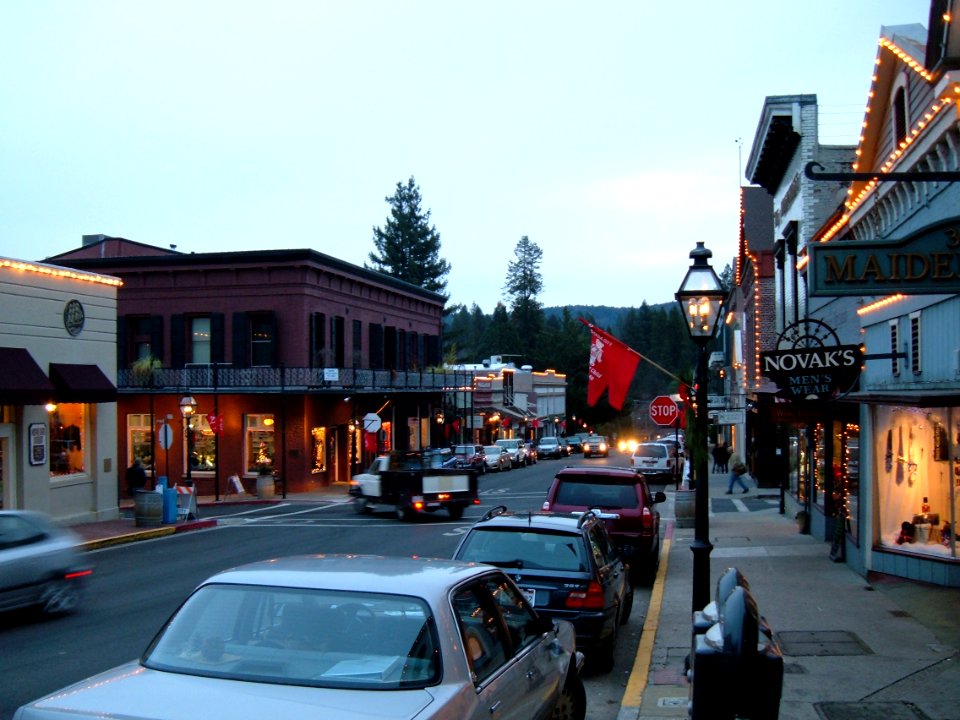 Nevada City Christmastime