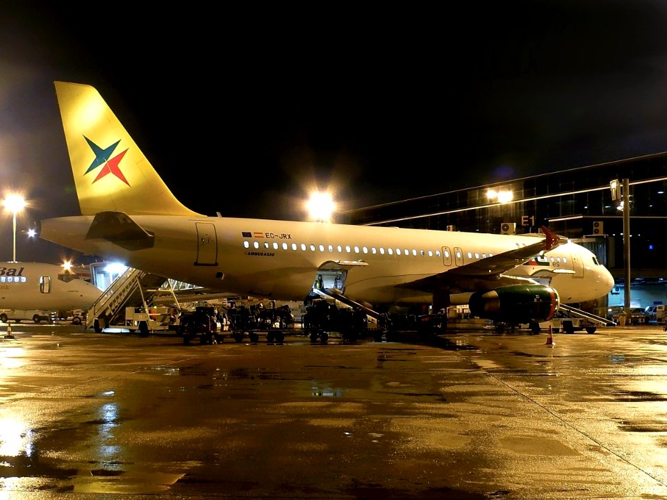 AIRBUS A320 LTE EC-JRX