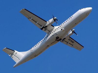 ATR-72 SWIFTAIR EC-KAD