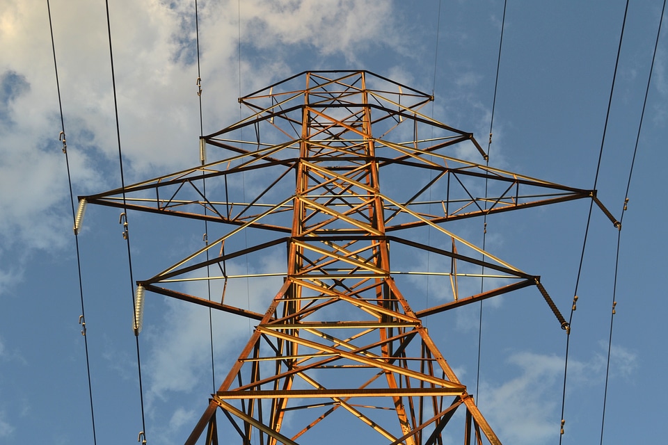 Steel isolated electricity
