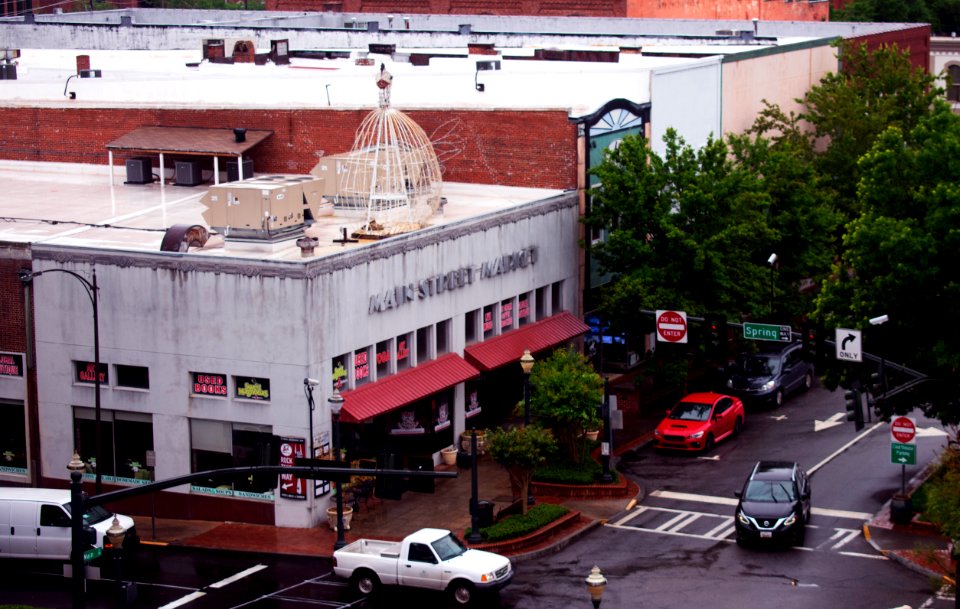 Main Street Market(far)