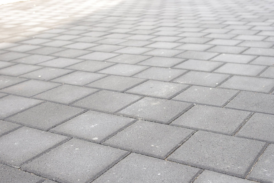 Granite road pattern