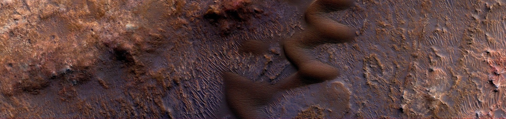 Mars - Star and Barchan Dune Changes