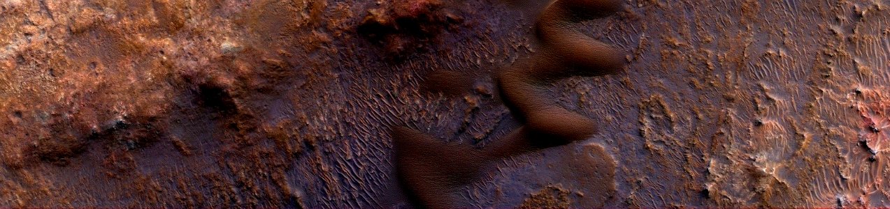 Mars - Star and Barchan Dune Changes photo