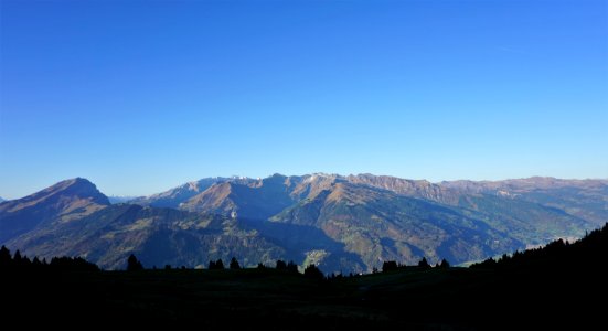 Jeninser Alp (Graubünden). Calanda, Sarganserland.