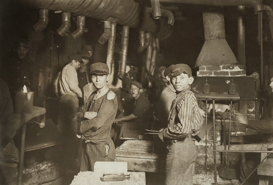 Work glass factory glass manufacturing
