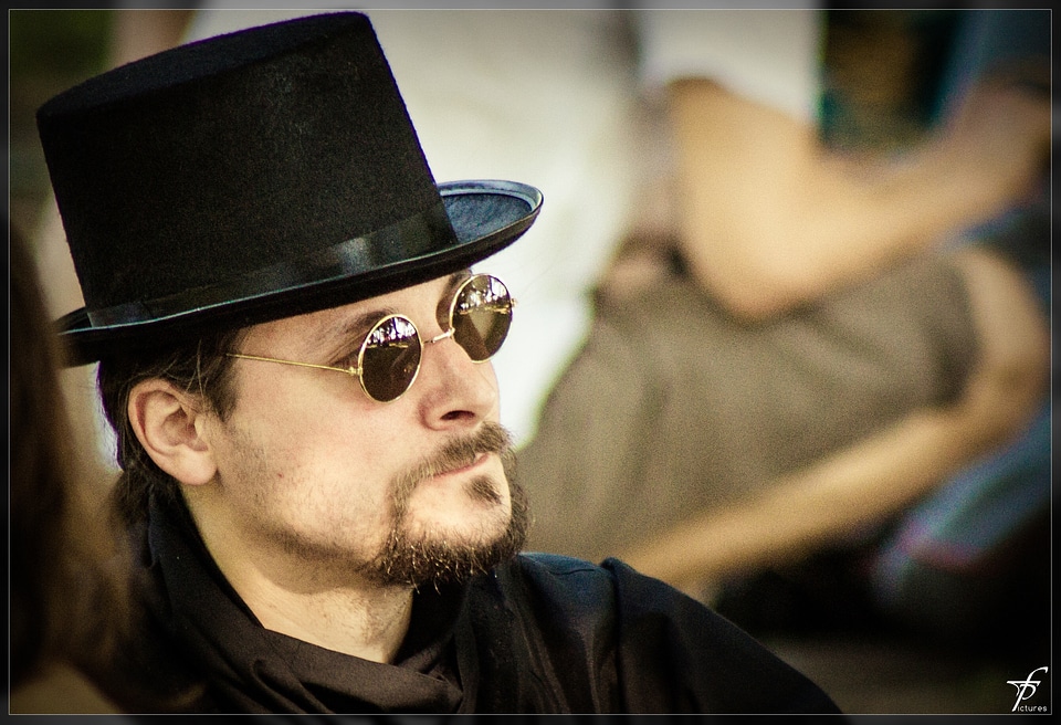 Glasses portrait hat