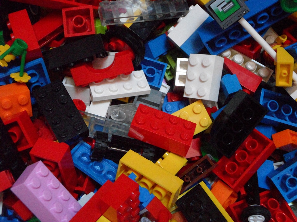 Play build construction toys