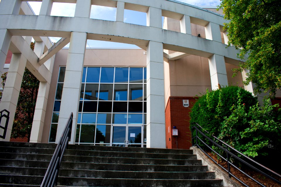 Building 800 detail