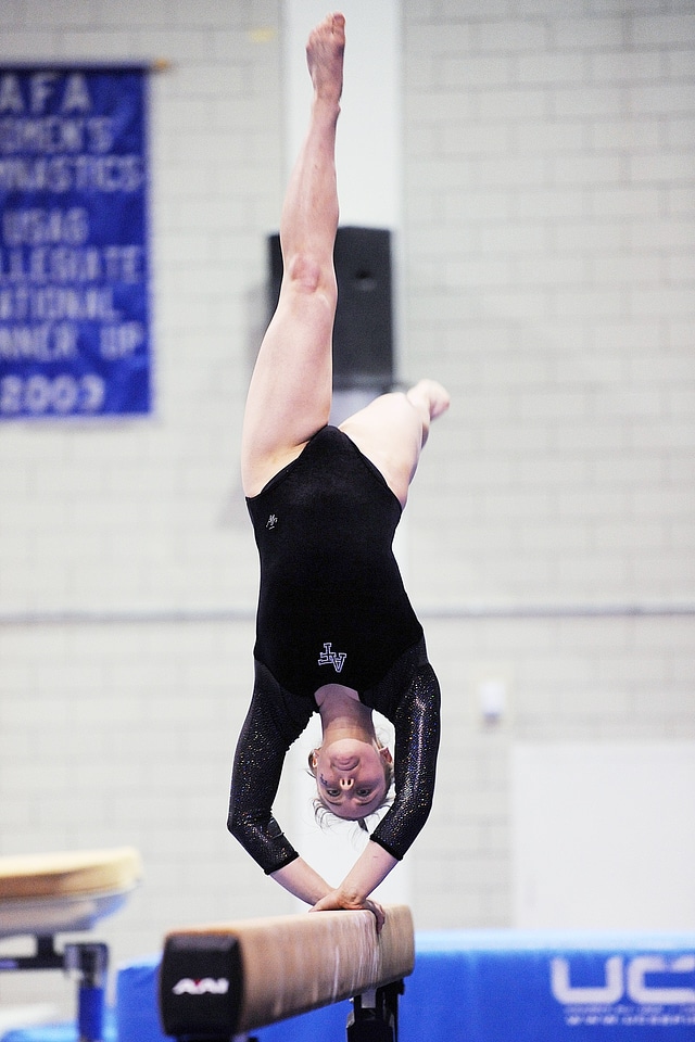 Balance beam exercise
