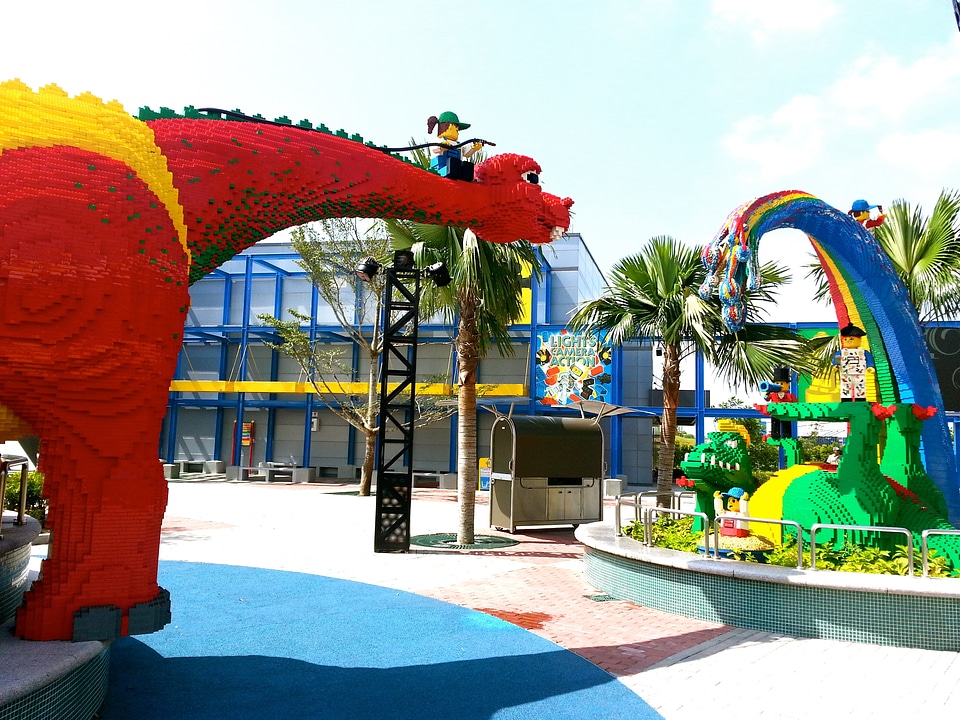 Theme park kid lego