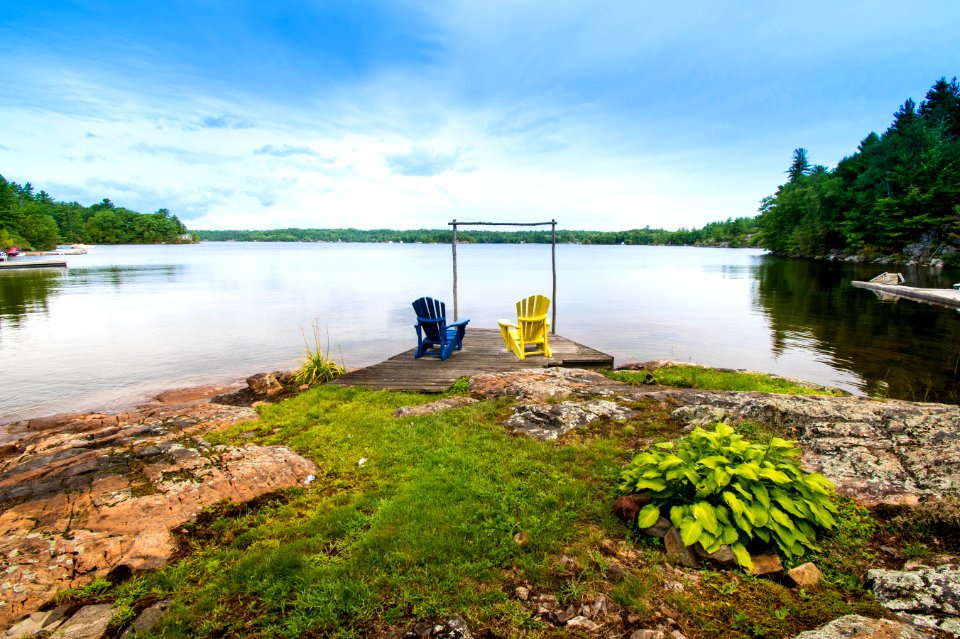 chairs bay