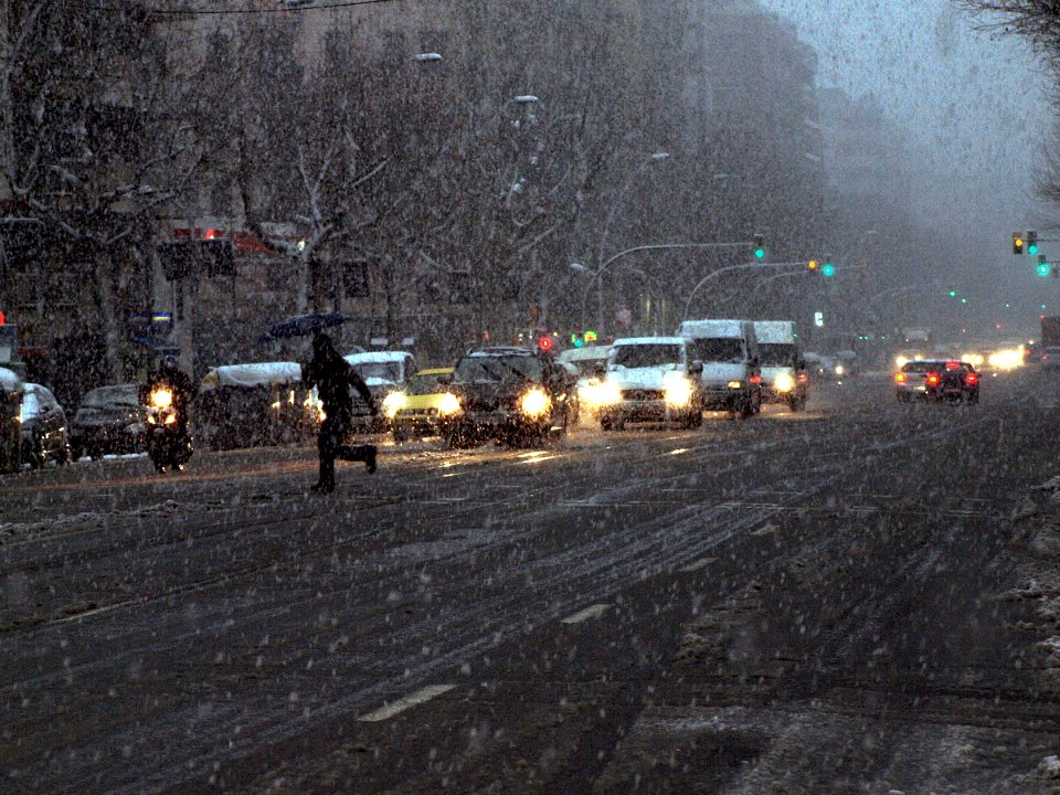 2010 BARCELONA POBLE SEC NIEVE 03