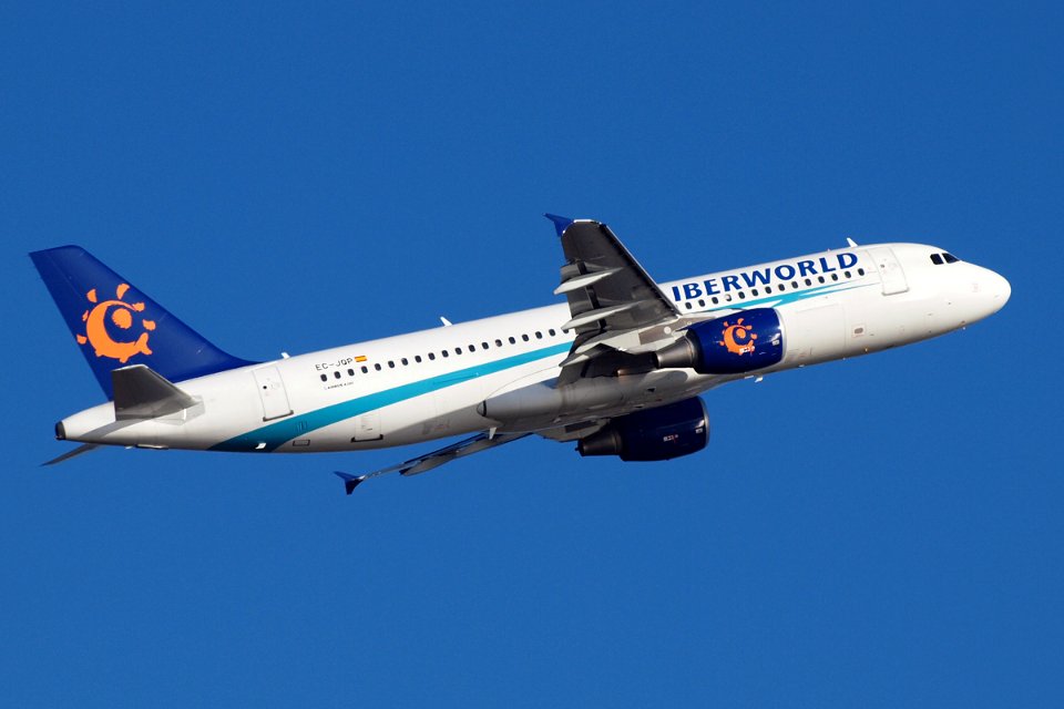 AIRBUS A320 IBERWORLD EC-JQP