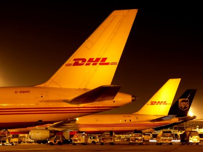 BOEING 757 DHL G-BMRE 2