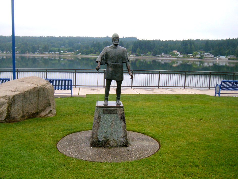 Poulsbo King Olaf Statue