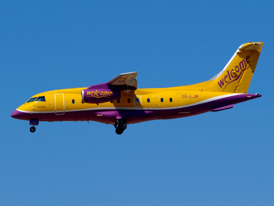 DORNIER DO-328 WELCOM AIR OE-LRJ