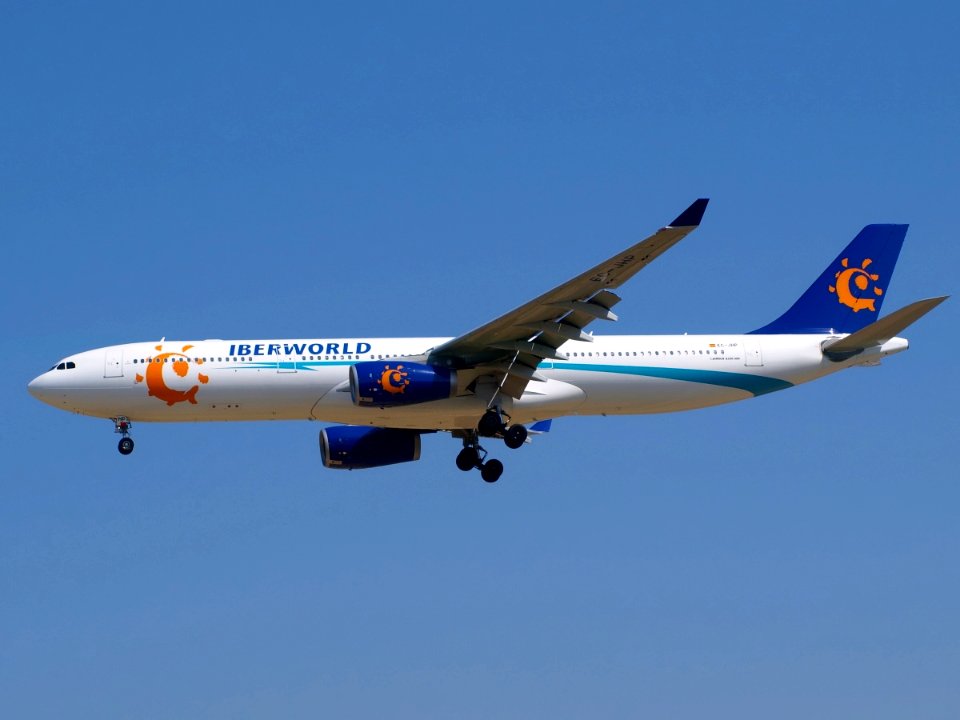 AIRBUS A330 IBERWORLD EC-JHP