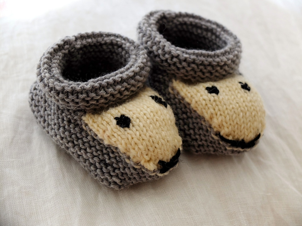 Wool knitting craft