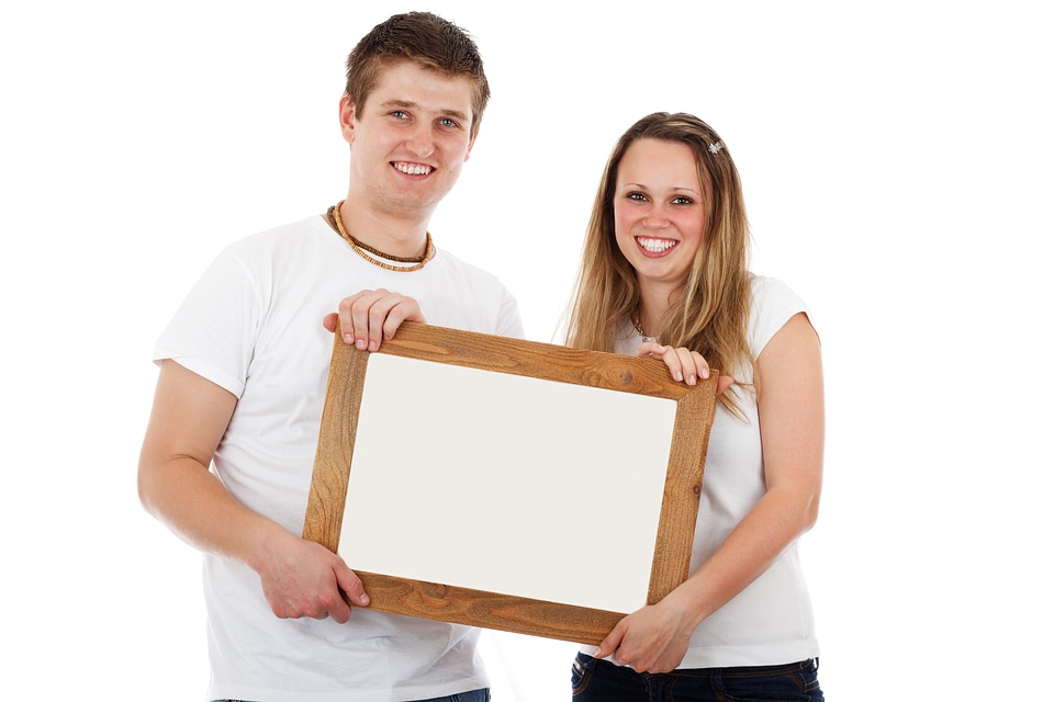 Couple empty female