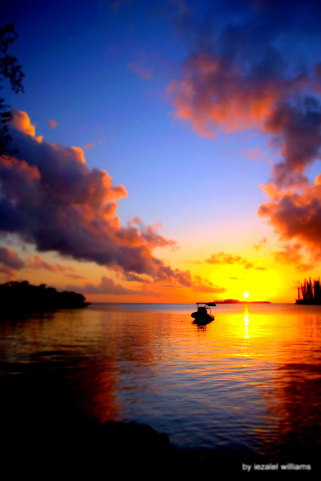 Sunset  by iezalel williams - Isle of Pines in New Caledonia - IMG_6080-001 - Canon EOS 700D