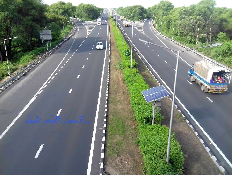 Road journey Pune