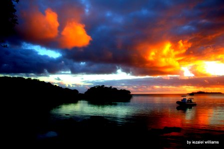 Pacific Sunset 1 - by iezalel williams - Isle of Pines in New Caledonia - IMG 7592 - Canon EOS 700D photo