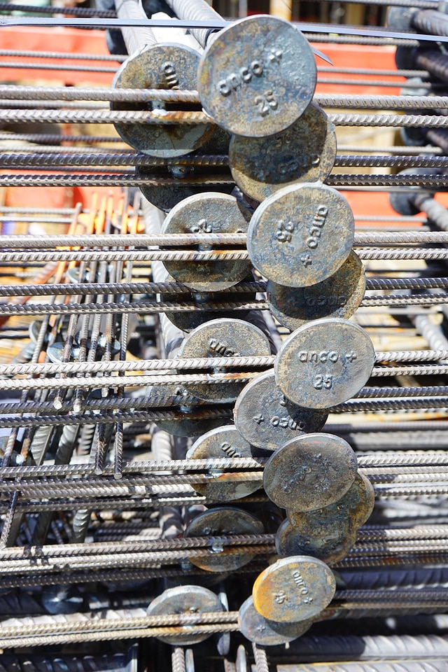 Rebar iron carrier iron