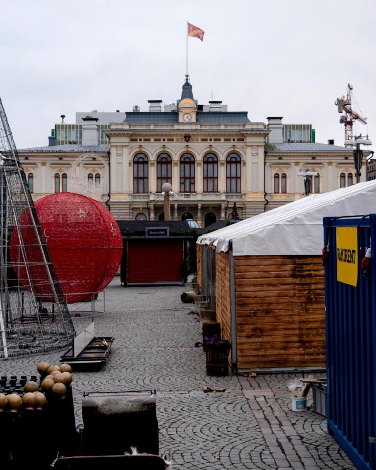 Setting up chrismas market at keskustori, tampere