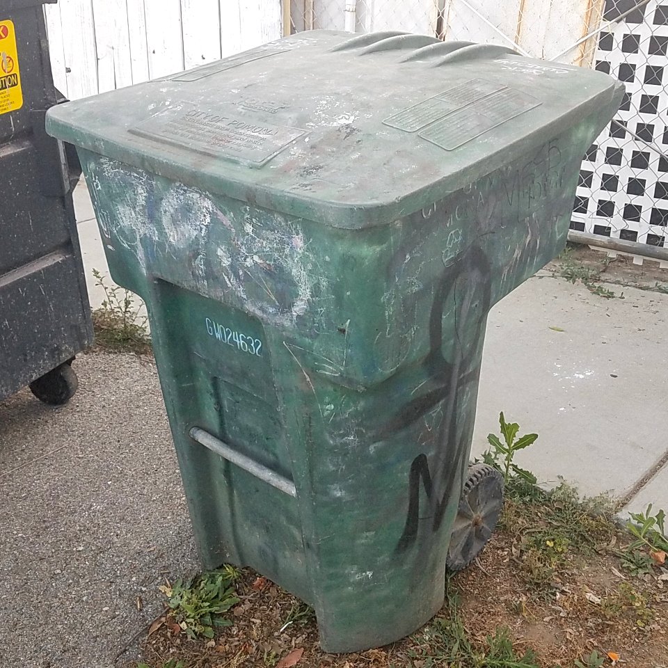 Vandalized and (possibly) Abandoned Toter