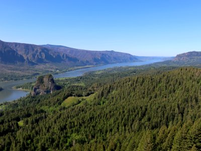 Hamilton Mountain in WA photo