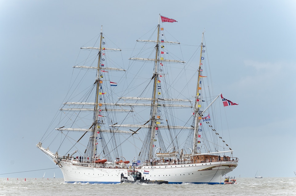 Friesland wadden sea sailing