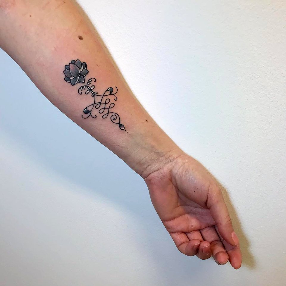Tatuajes Unalome