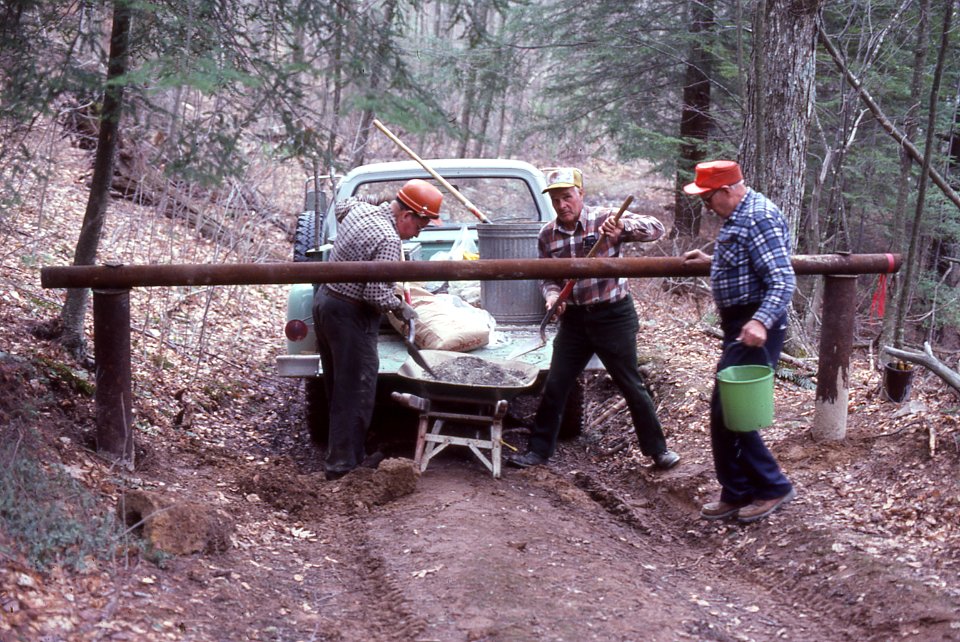 198205-FS-Monongahela-UNK-002