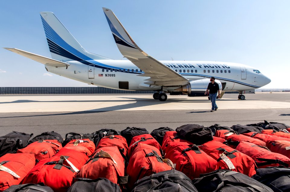 Alaska Fire Crews arrive at NIFC