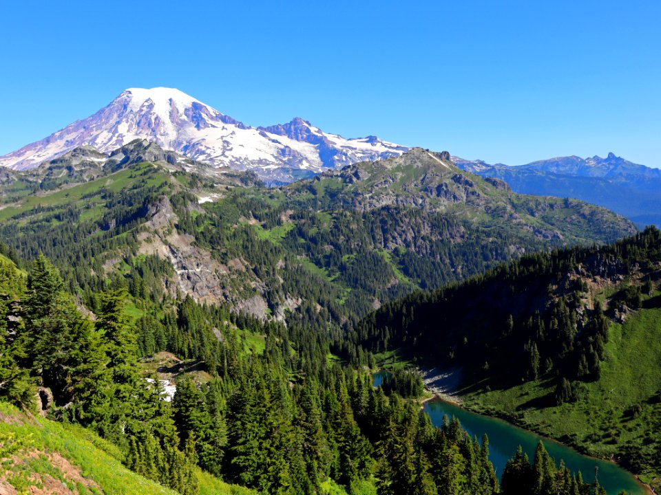 Tatoosh Ridge in WA