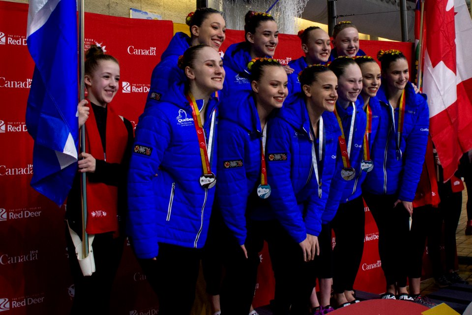 Lori Gillan 2019-02-20-Artistic Swimming Medals-8