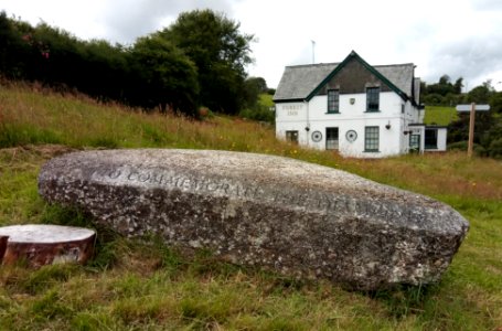 IMG 20200714 143222 Queen Elizabeth II Diamond Jubilee Granite Seat Memorial Stone - Forest Inn - Hexworthy - Dartmoor - Devon