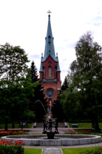 Alexander Church with kevät statue in front photo