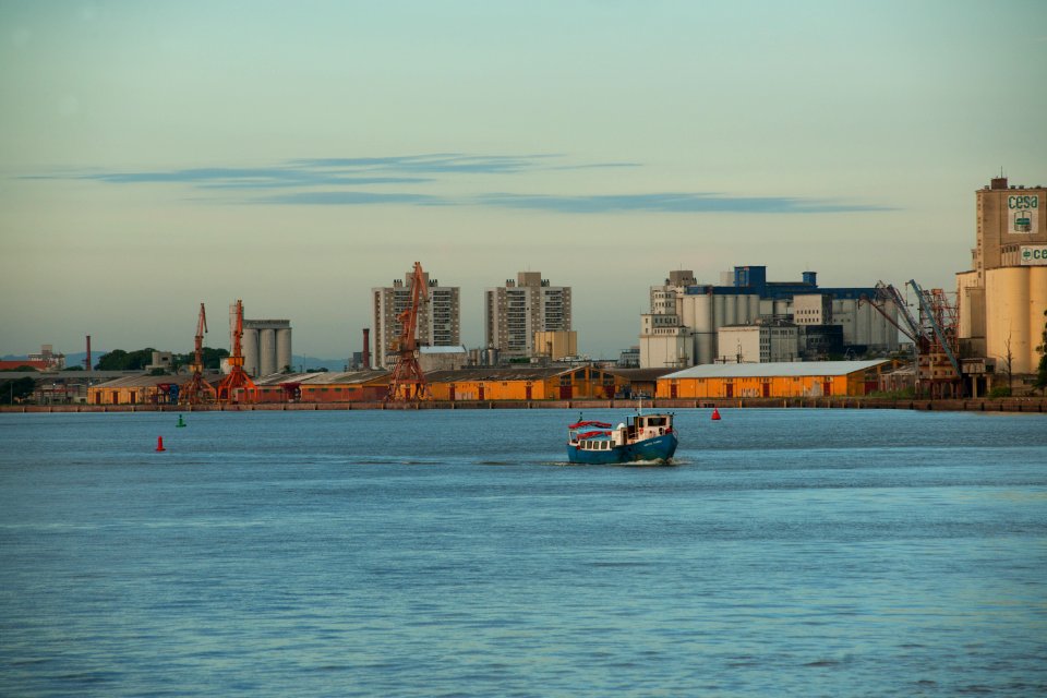 Renato Soares Rio Guaiba Porto Alegre RS photo