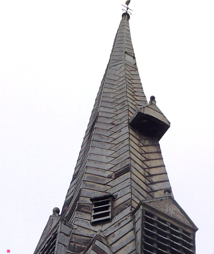CROOKED SPIRE - ST PETER'S CHURCH - BARNSTAPLE - NORTH DEVON - UK