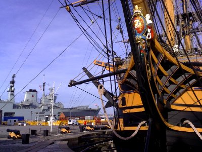 HMS ILLUSTRIOUS - HMS VICTORY - HISTORICAL NAVAL BASE - PORTSMOUTH - UK