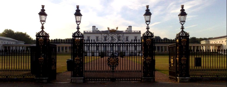 Queen's House - Greenwich Meridian - Maritime Museum - Greenwich - London - UK