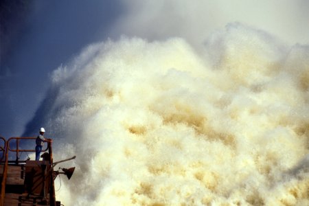 ZigKoch Vertedouro Usina Hidrelétrica de Itaipu Foz do Iguacu PR photo