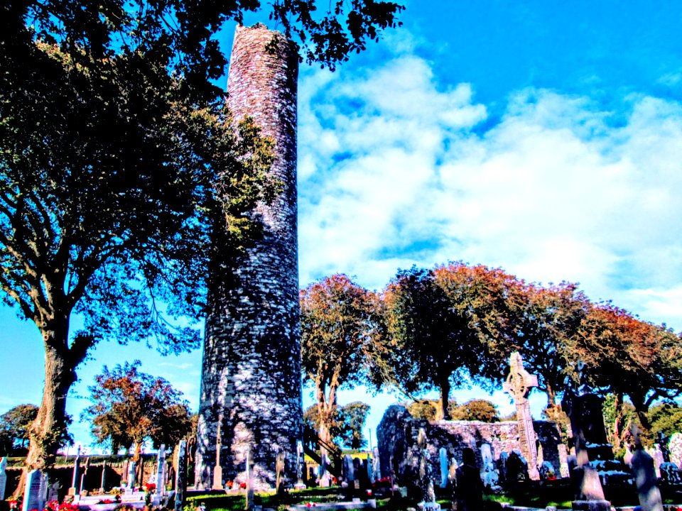 MONASTERBOICE CEMETERY-ROUND TOWER.......