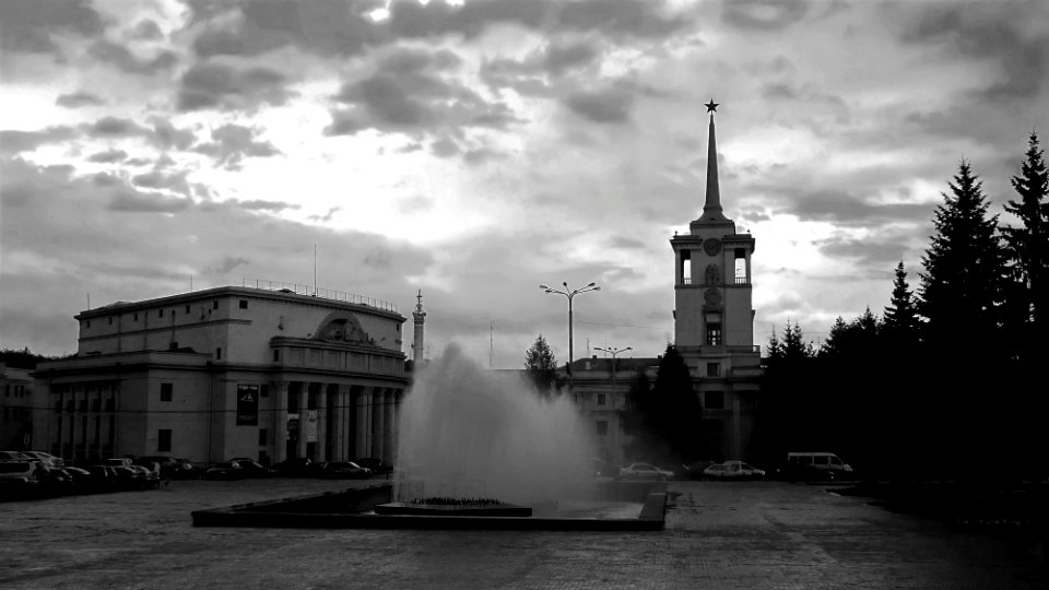 Окружной дом офицеров (ОДО) / The Officers' Club (ver.B&W) photo