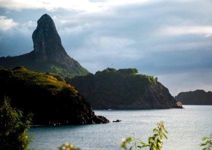 BRUNO LIMA MORRO DO PICO FERNANDO DE NORONHA PE photo