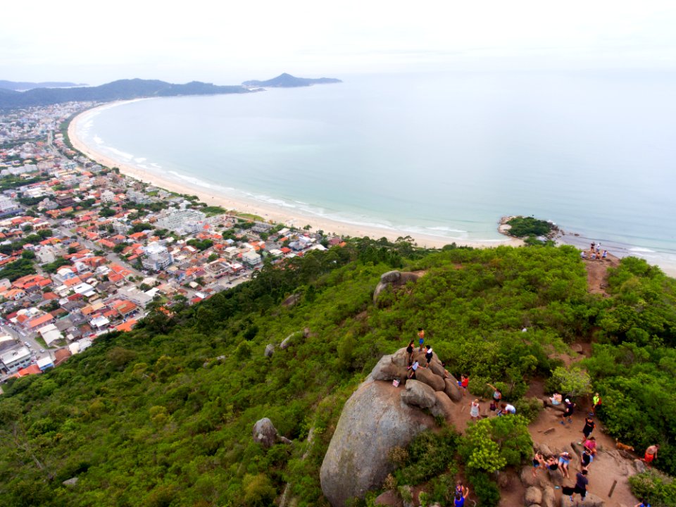Renato Soares Morro do Macaco com Canto Grande mar de Fora Bombinhas SC