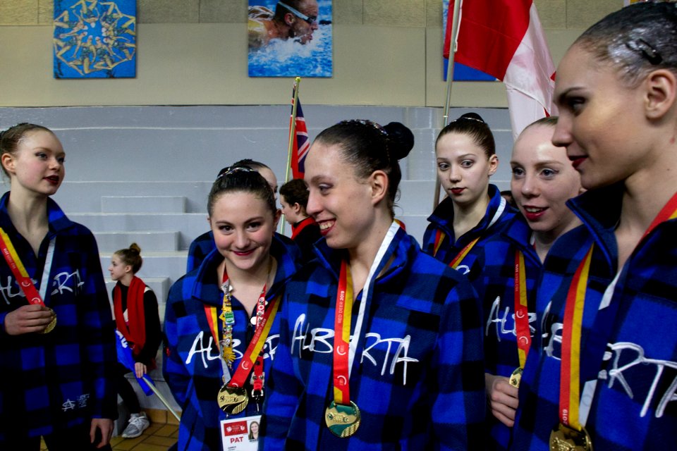 Lori Gillan 2019-02-20-Artistic Swimming Medals-10