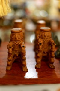 MarciaDoCarmo Artesanato urna arqueologica  em miniatura Macapa AP